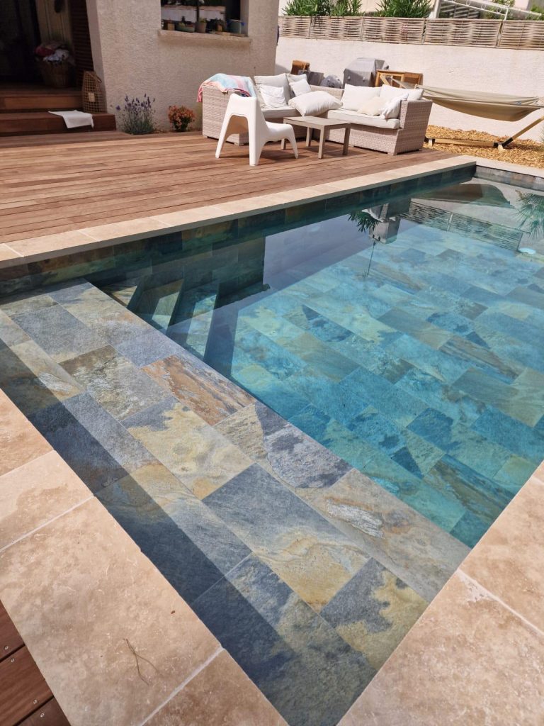 Piscine béton sur-mesure Reflets d’ici — finition
